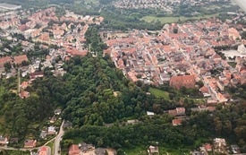 Widok z samolotu na miasto Chełmno z lotu ptaka